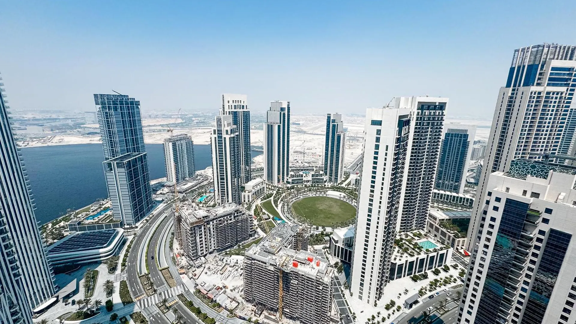 Apartment Like Home - 4104 Contemporary 2Bhk With Amazing Views Dubai