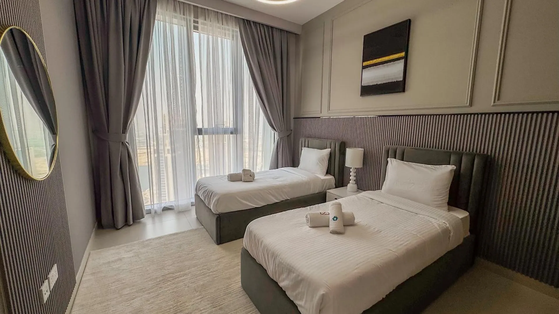 Like Home - 4104 Contemporary 2Bhk With Amazing Views Dubai Apartment